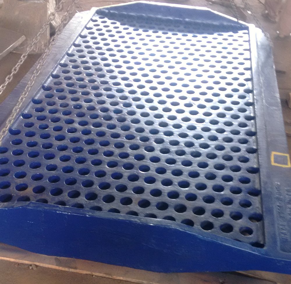 Cast reformer tube sheet with a full bored hole pattern